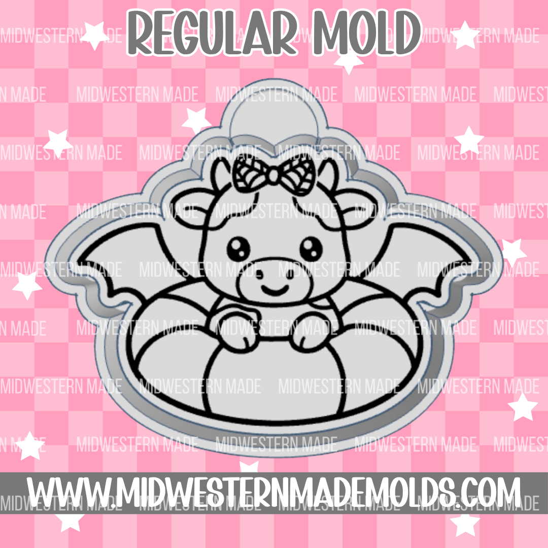 Bat Floatie Cow Freshie Mold