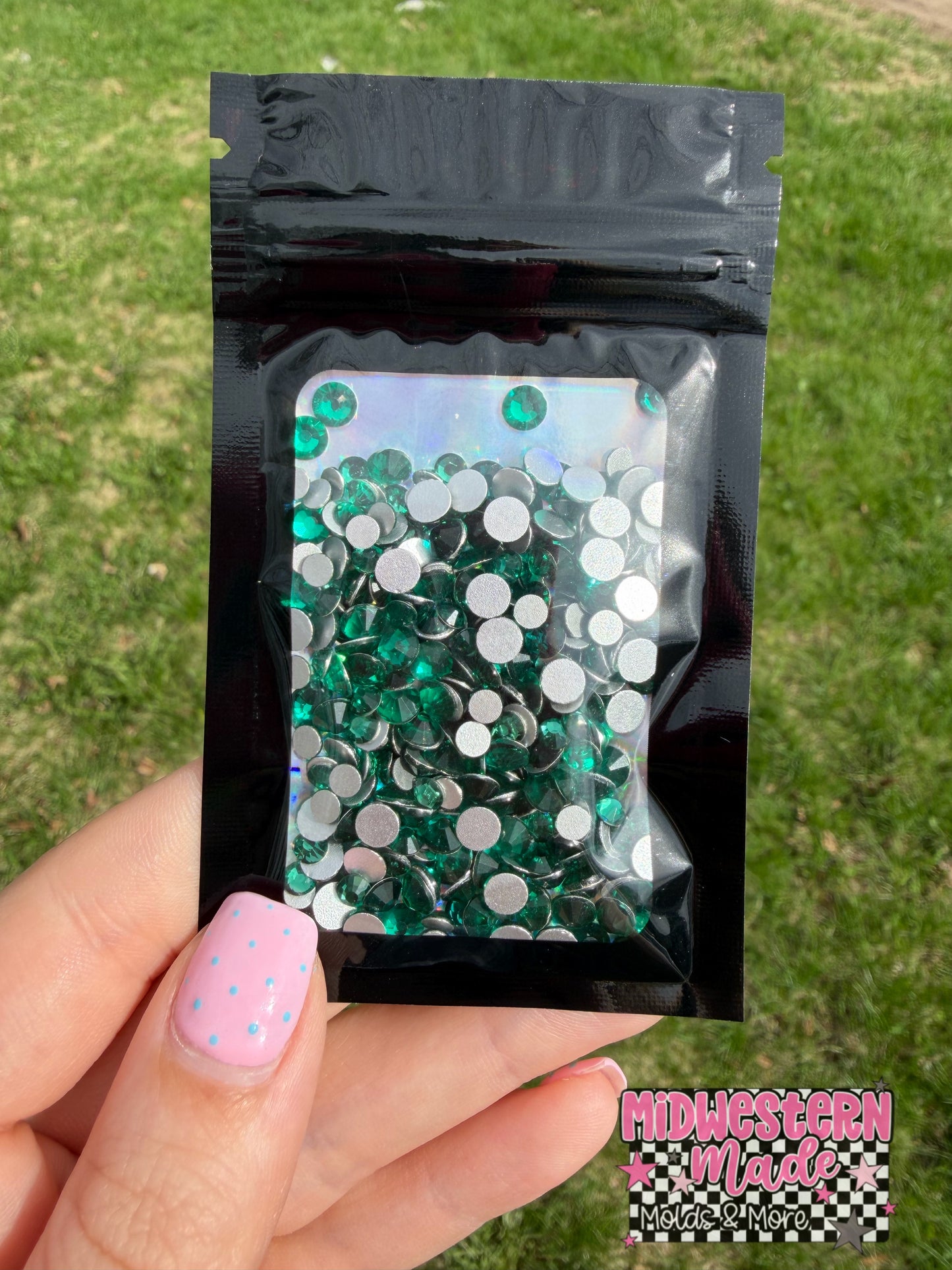 Emerald Flatback Rhinestones