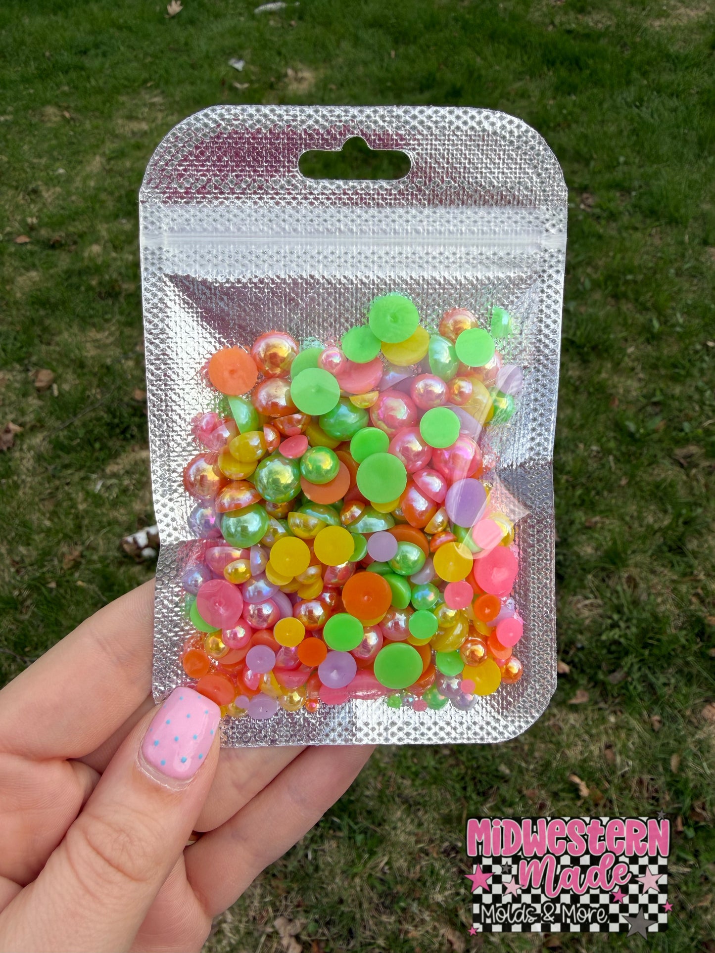 Unicorn Kisses Iridescent Pearl Mix - Midwestern Made Custom Mix