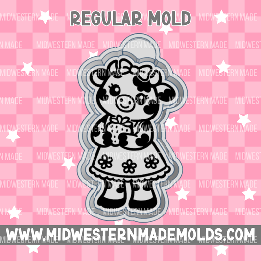 Strawberry Cow Freshie Mold