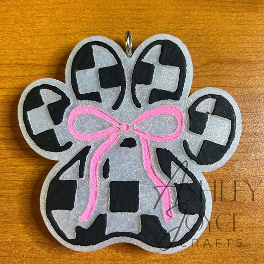 Checkered Paw Print Freshie Mold