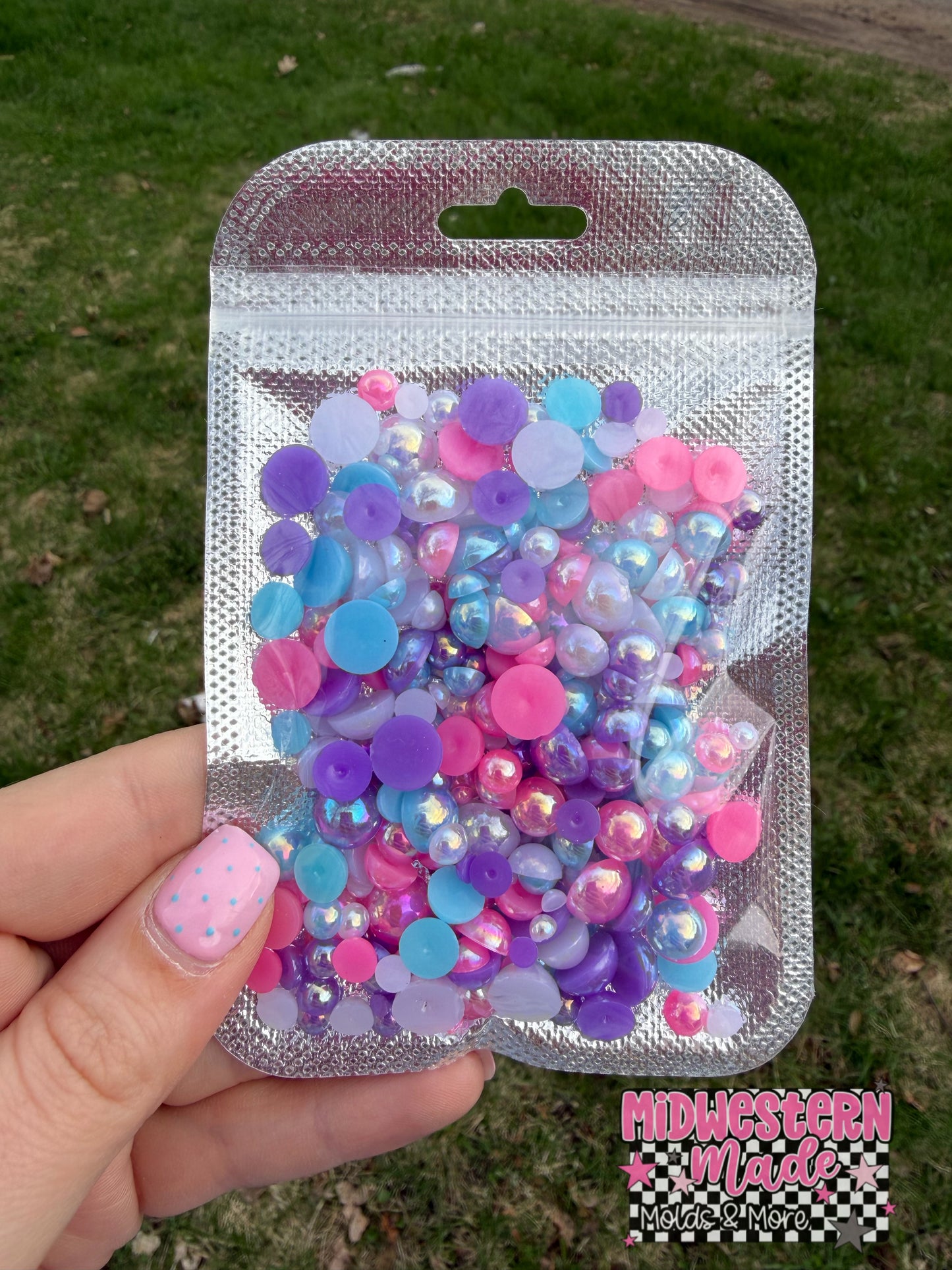 Mermaid Vibes Iridescent Pearl Mix - Midwestern Made Custom Mix