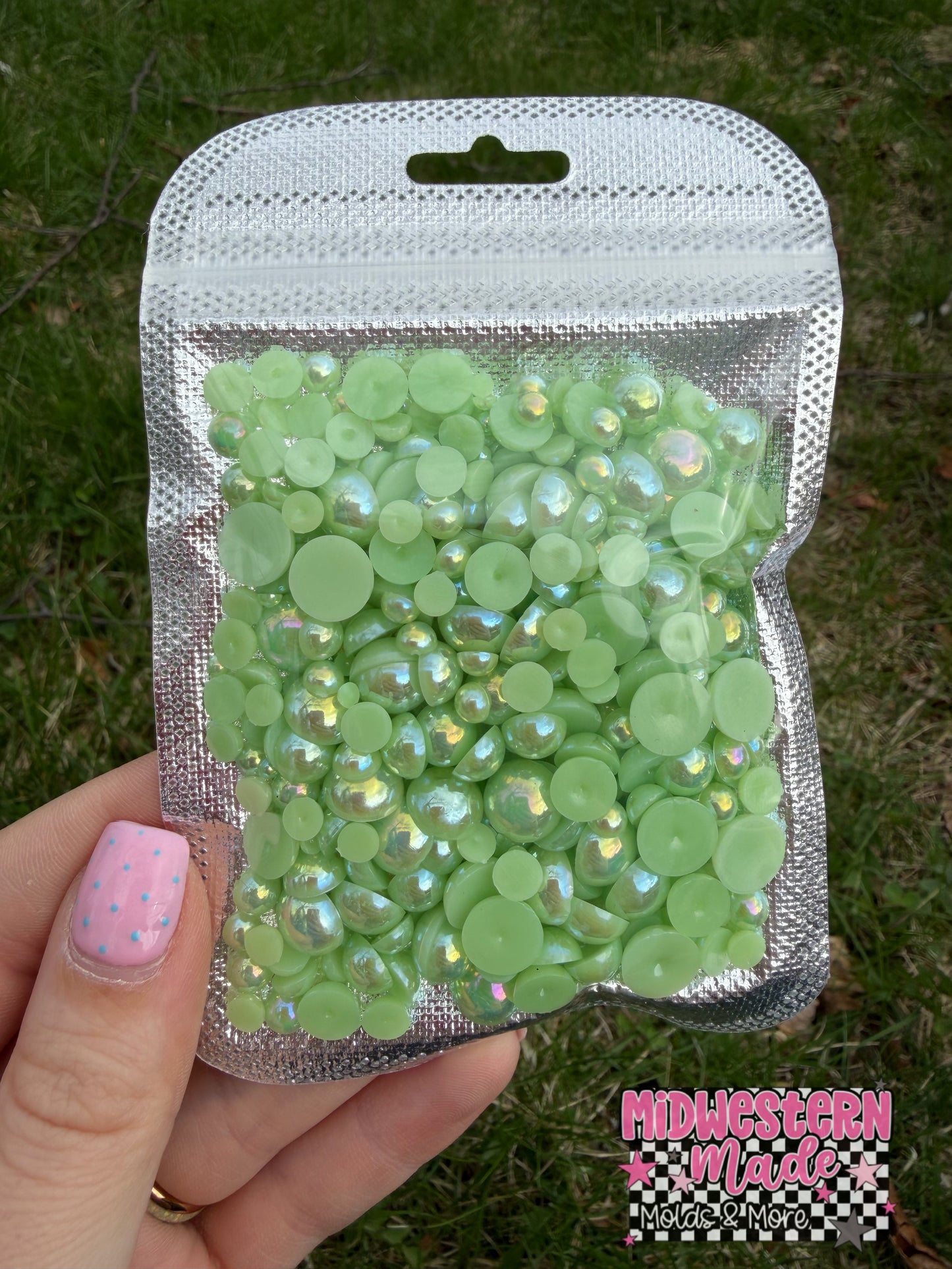 Icy Kiwi Iridescent Pearl Mix